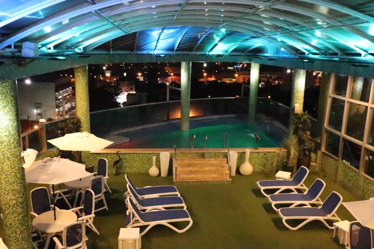 Luxsur Hotel Encarnacion Exterior photo